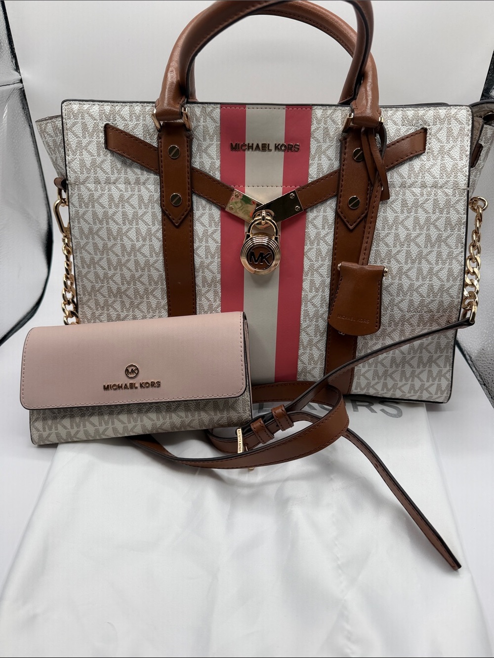 Michael Kors Pink and Cream Stripe Tote with Brown Trim and Matching Wallet - Picture 15 of 15